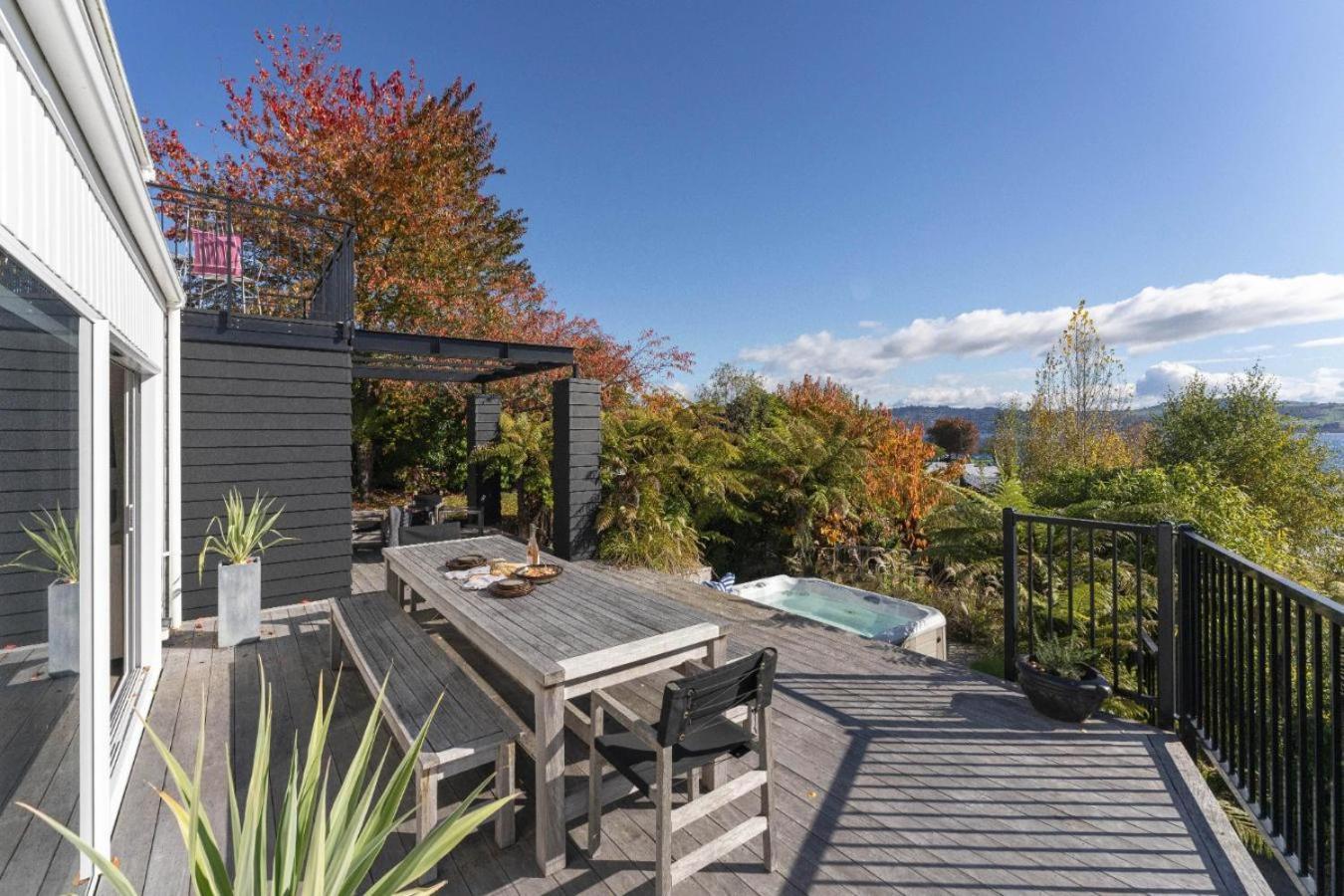 Bayview Lake Taupo Exterior foto