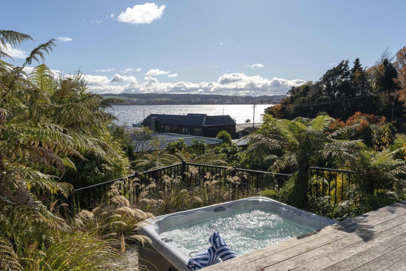 Bayview Lake Taupo Exterior foto